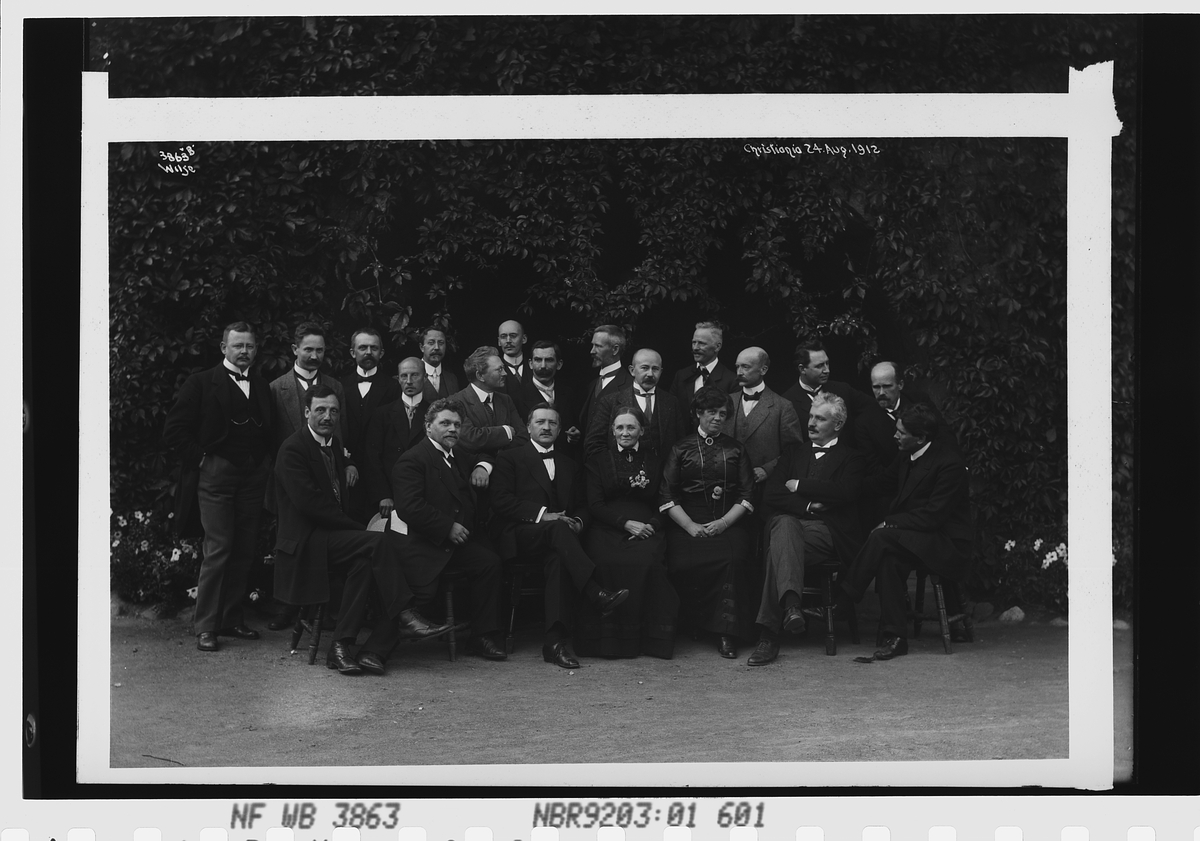 Anders Beer Wilse, Prot: Gruppe Fotografer