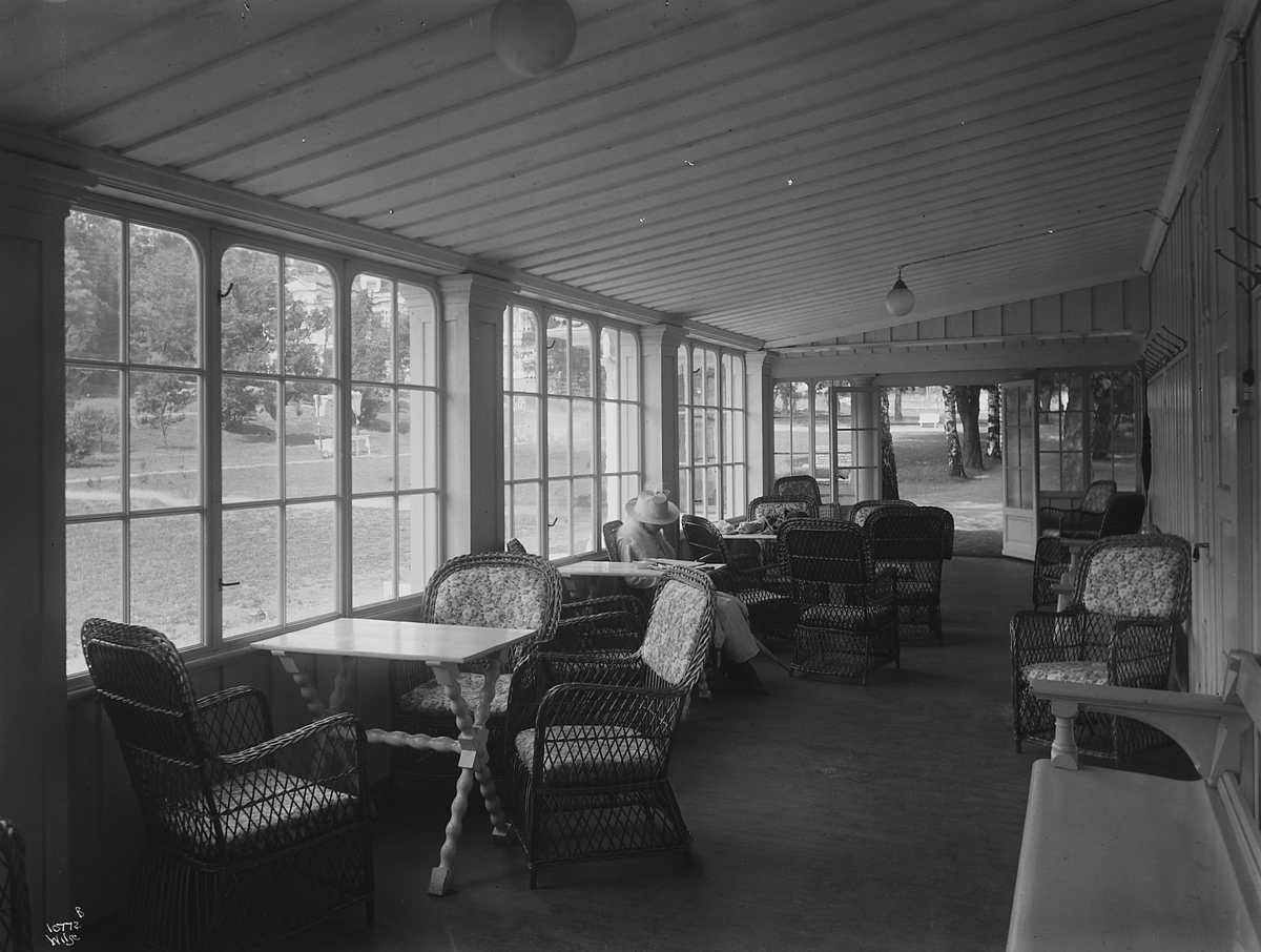 Anders Beer Wilse, Konv: Larvik bad, veranda dameavdel