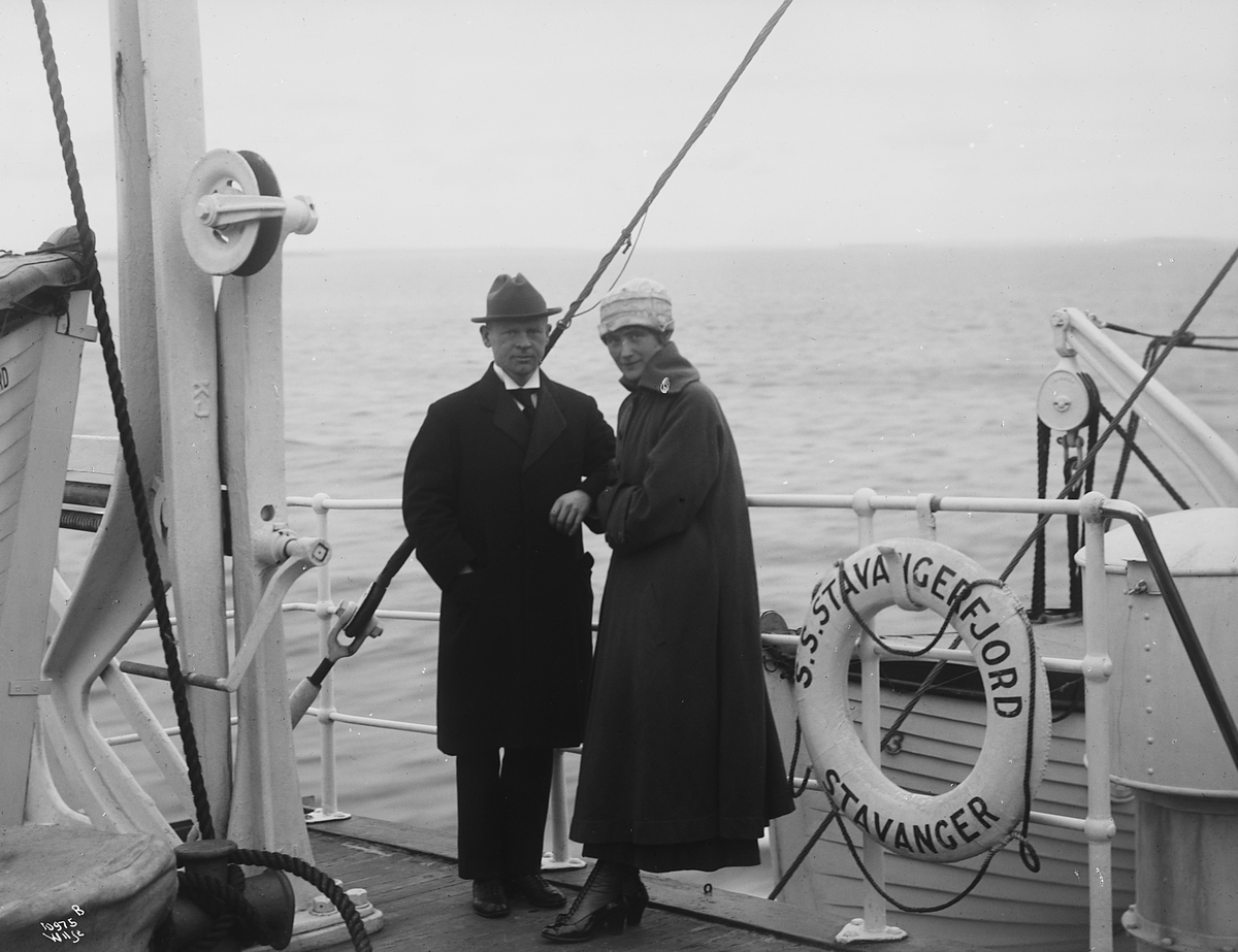 Anders Beer Wilse, Konv: Stavangerfjord hr. Brekhus og frue