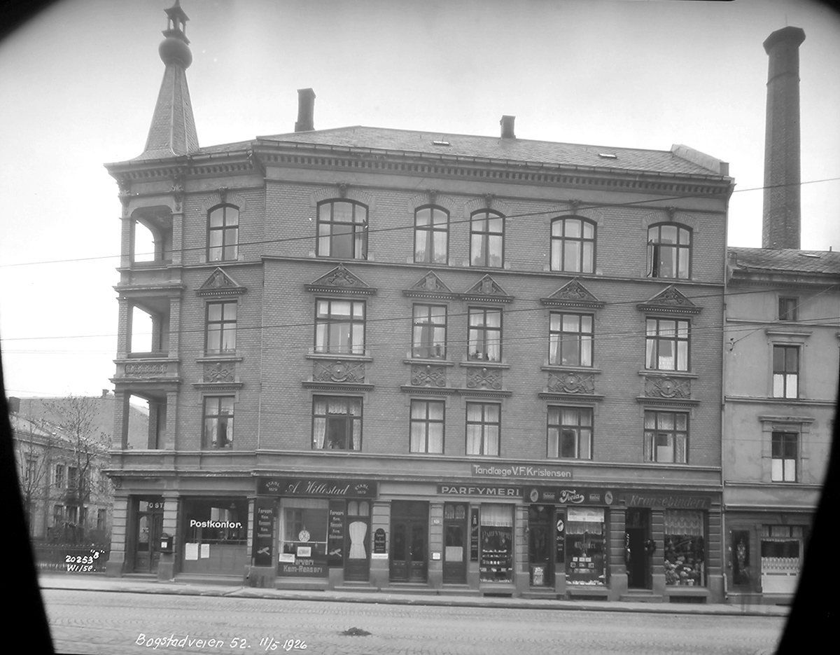 Anders Beer Wilse, Konv: Bogstadveien 52 (11/5-1926) fasade mot Bogstadveien