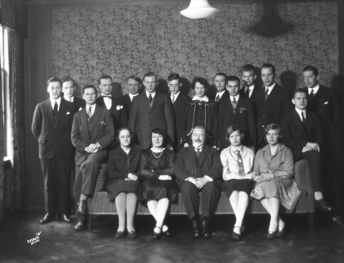 Anders Beer Wilse, Prot: Hotelfagskolen Gruppe