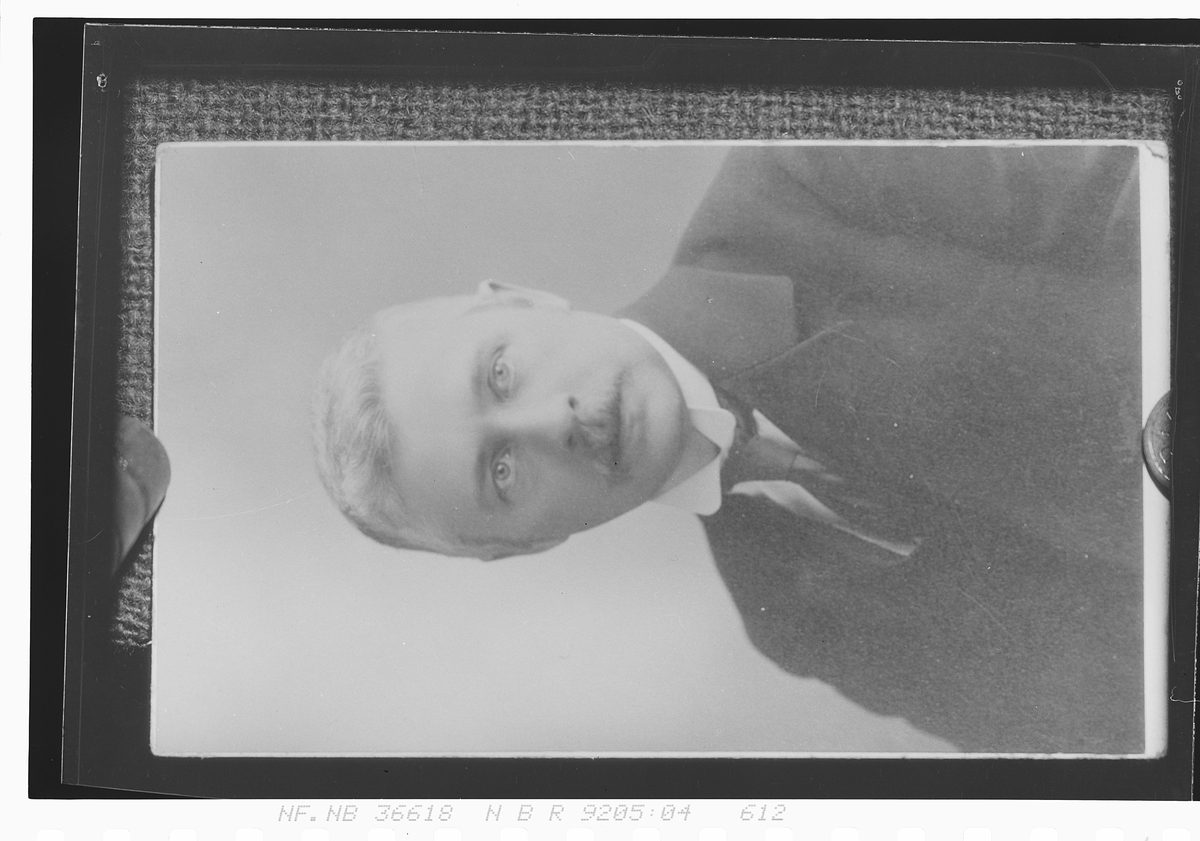 Anders Beer Wilse, Konv: Fylkesmann Rivertz