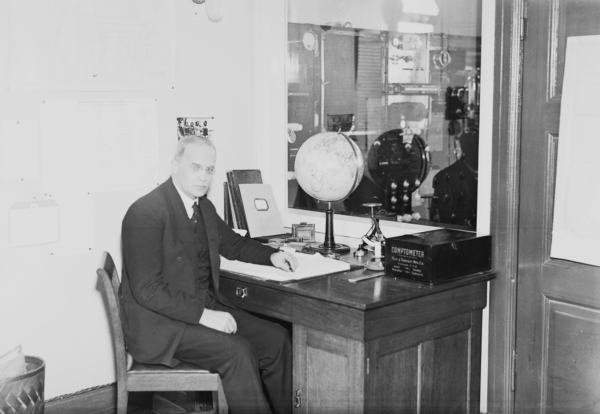 Anders Beer Wilse, Prot: Radiostasjon