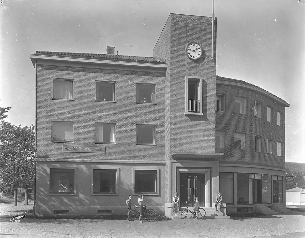 Anders Beer Wilse, Prot: Paus Paus Asker sparebank