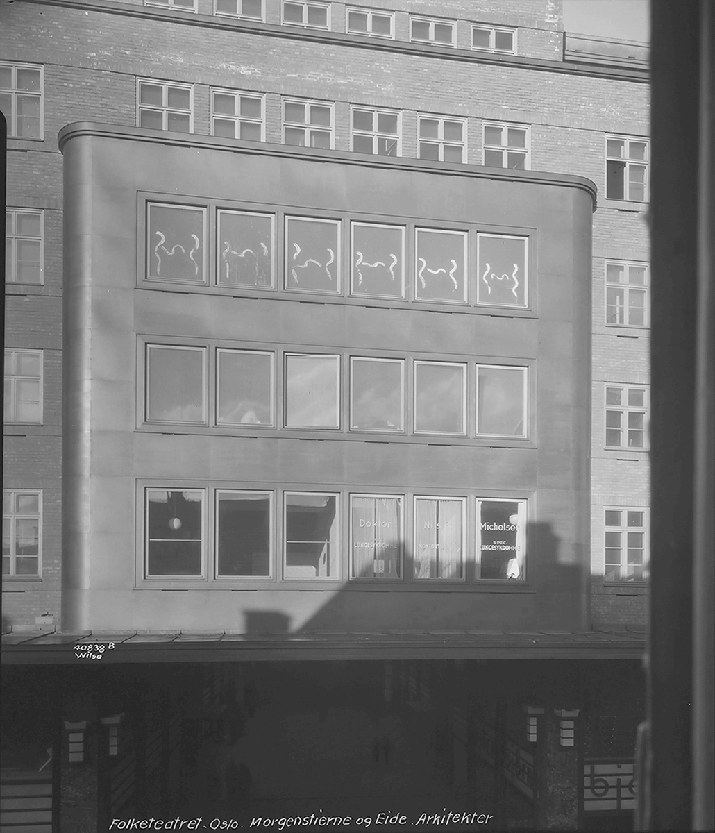 Anders Beer Wilse, Konv: Paus Folketeateret