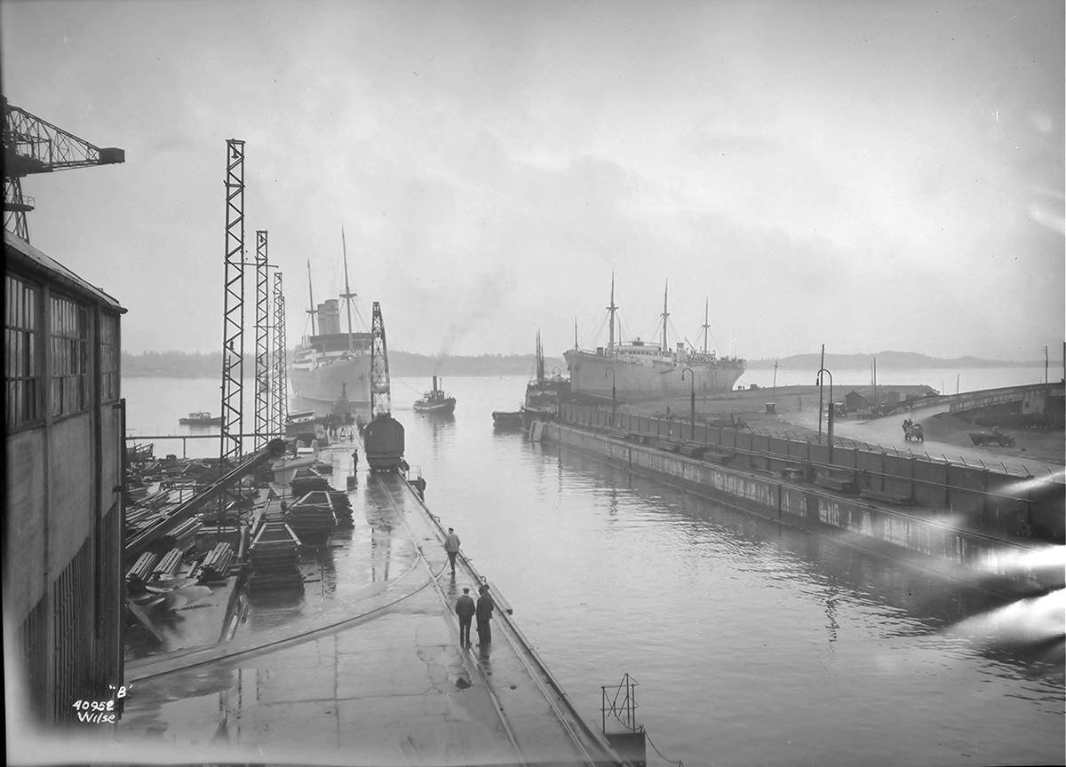 Anders Beer Wilse, Prot: Stavangerfjord gaar i Akers dok