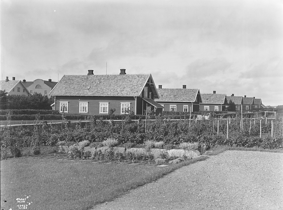 Anders Beer Wilse, Prot: Opstad Funksjonærboliger
