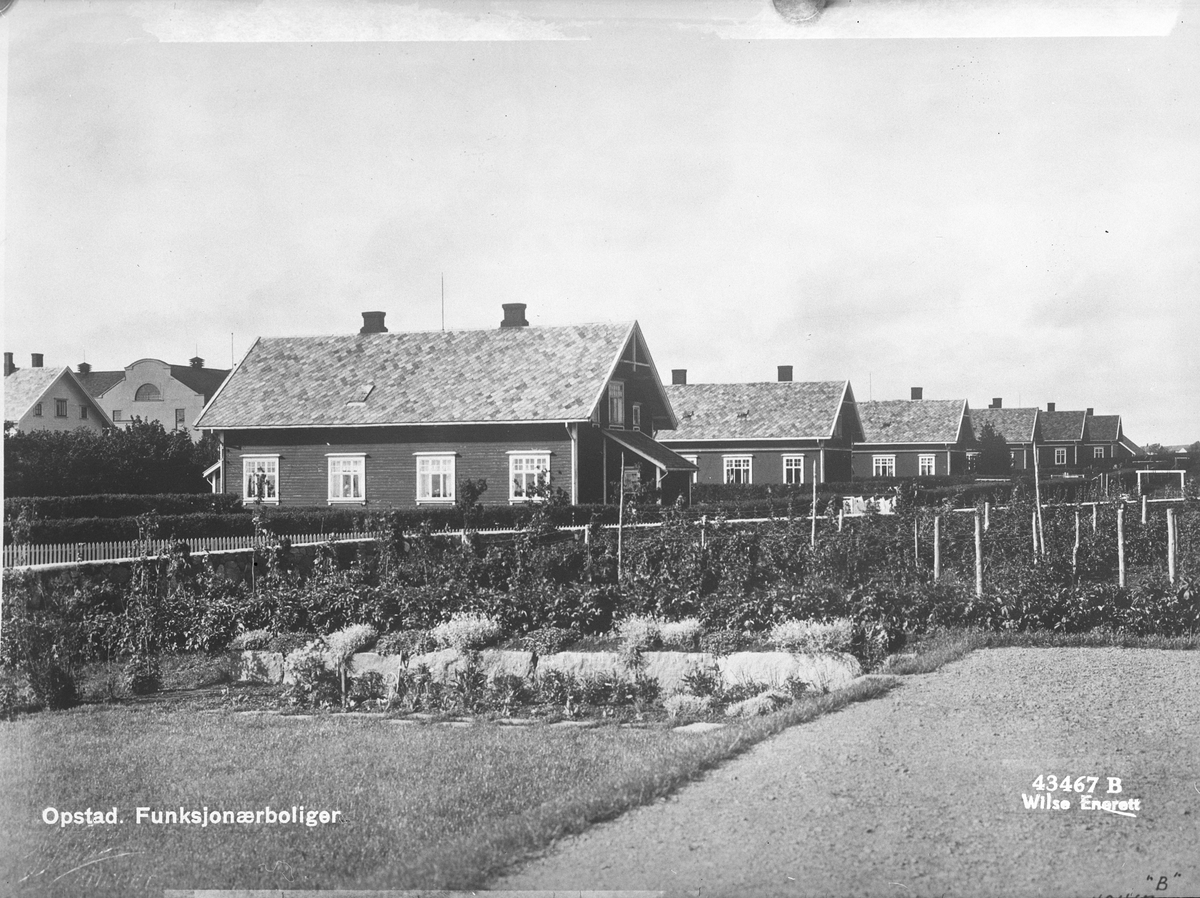 Anders Beer Wilse, Prot: Opstad Funksjonærboliger
