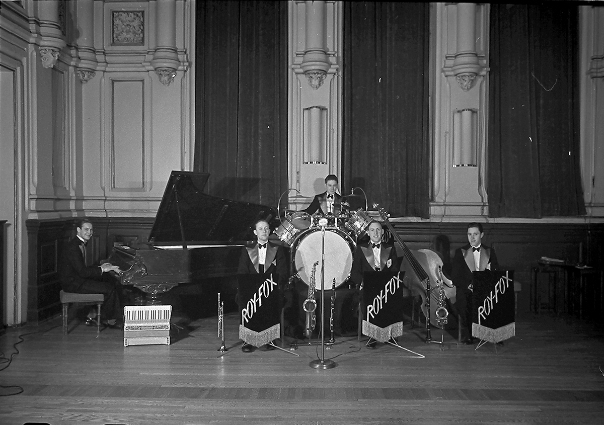 Anders Beer Wilse, Prot: Roy Fox jassband 9/12