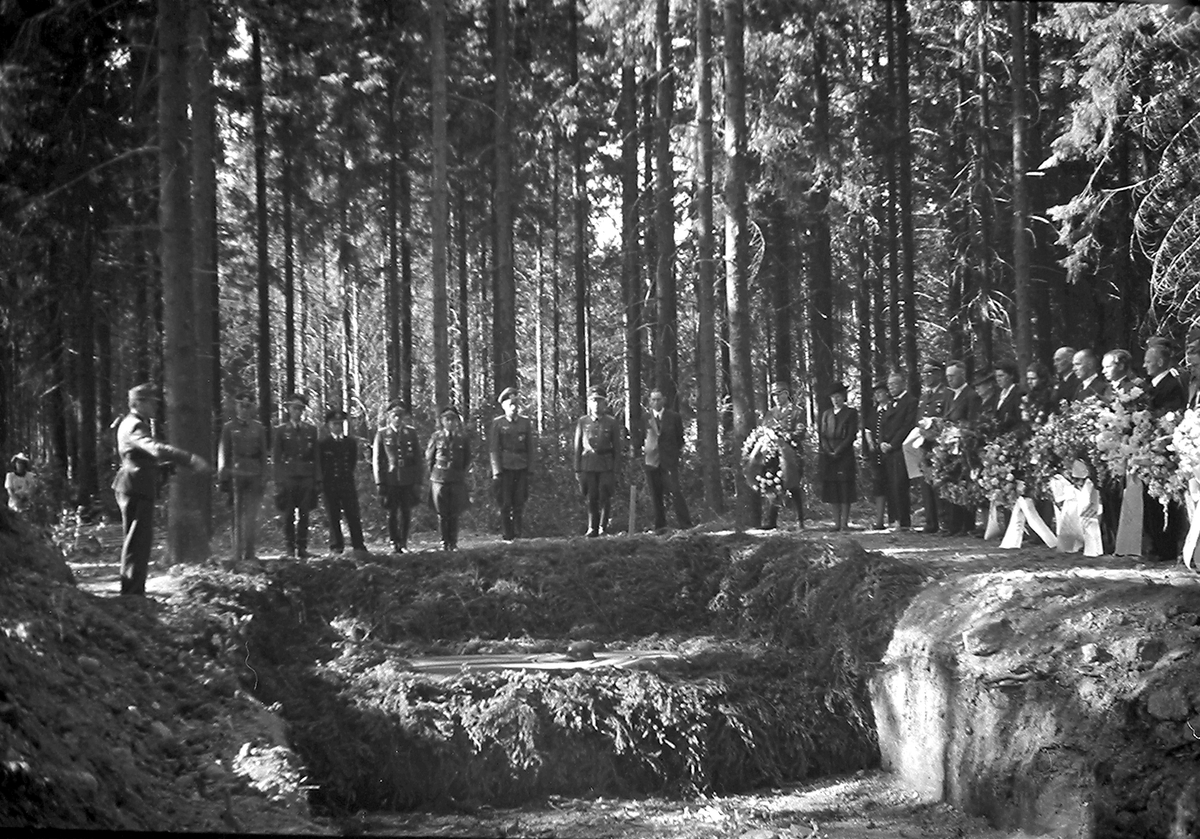 Anders Beer Wilse, Prot: protokoll finnes ikke Konv: I.G. Farbenindustri Tyske kirkegård Nordisk lettmetall