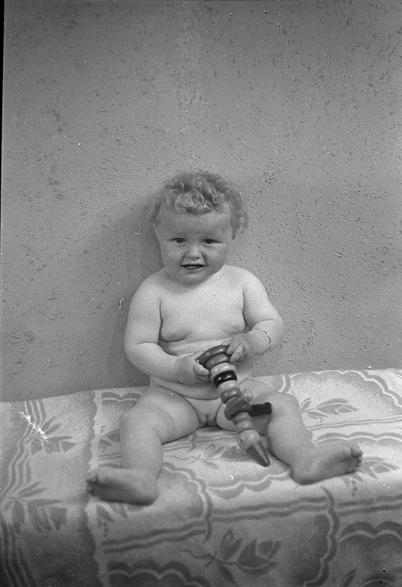 Anders Beer Wilse, Prot: protokoll finnes ikke Register: Andersen (Nerliens kjemiske) Leica barn 1944