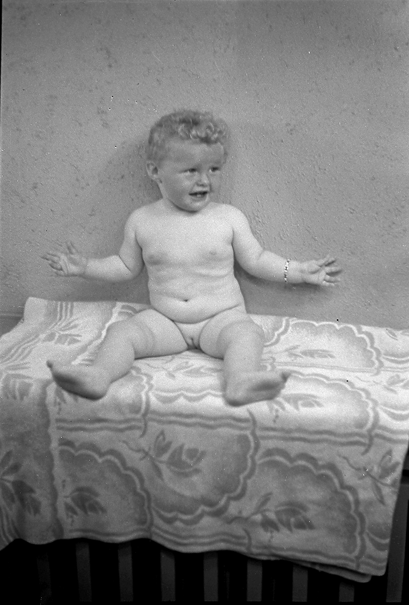 Anders Beer Wilse, Prot: protokoll finnes ikke Register: Andersen (Nerliens kjemiske) Leica barn 1944