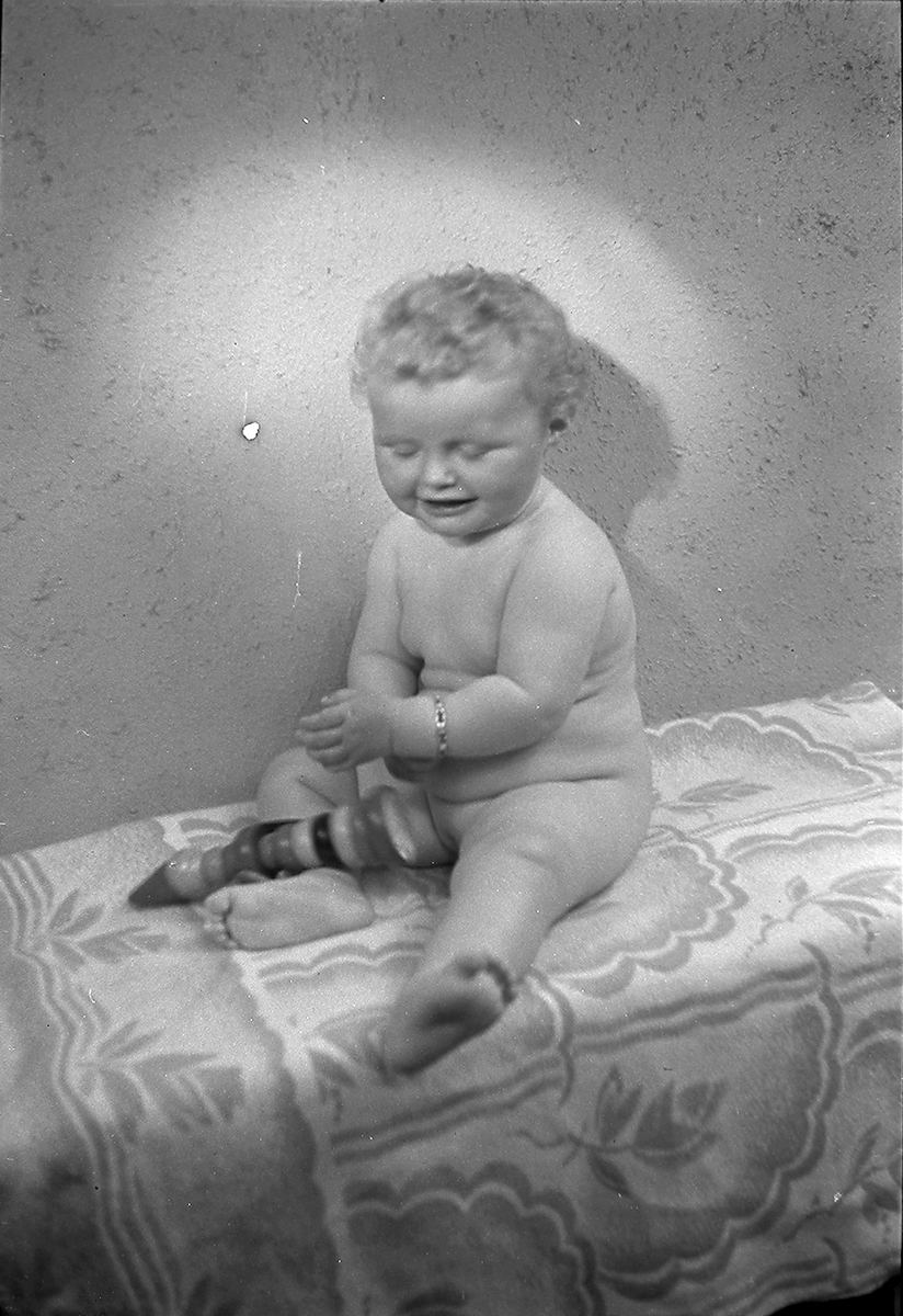 Anders Beer Wilse, Prot: protokoll finnes ikke Register: Andersen (Nerliens kjemiske) Leica barn 1944