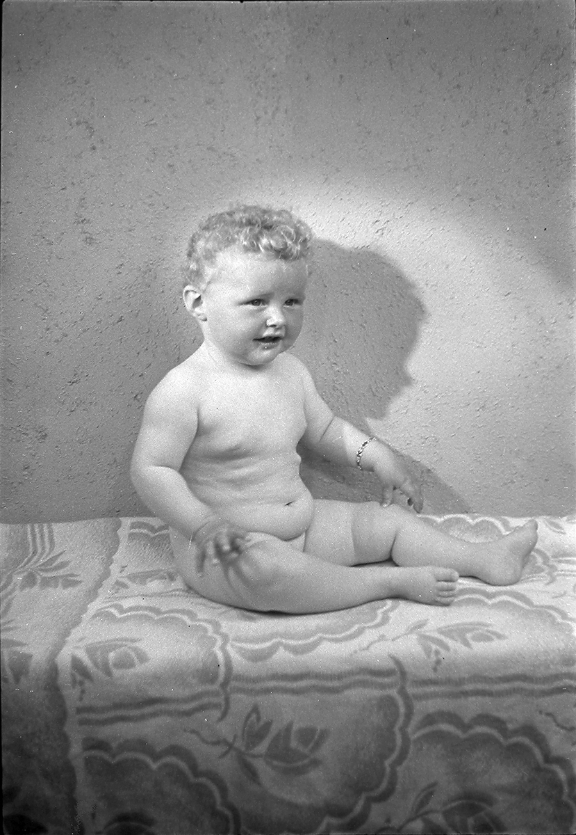 Anders Beer Wilse, Prot: protokoll finnes ikke Register: Andersen (Nerliens kjemiske) Leica barn 1944