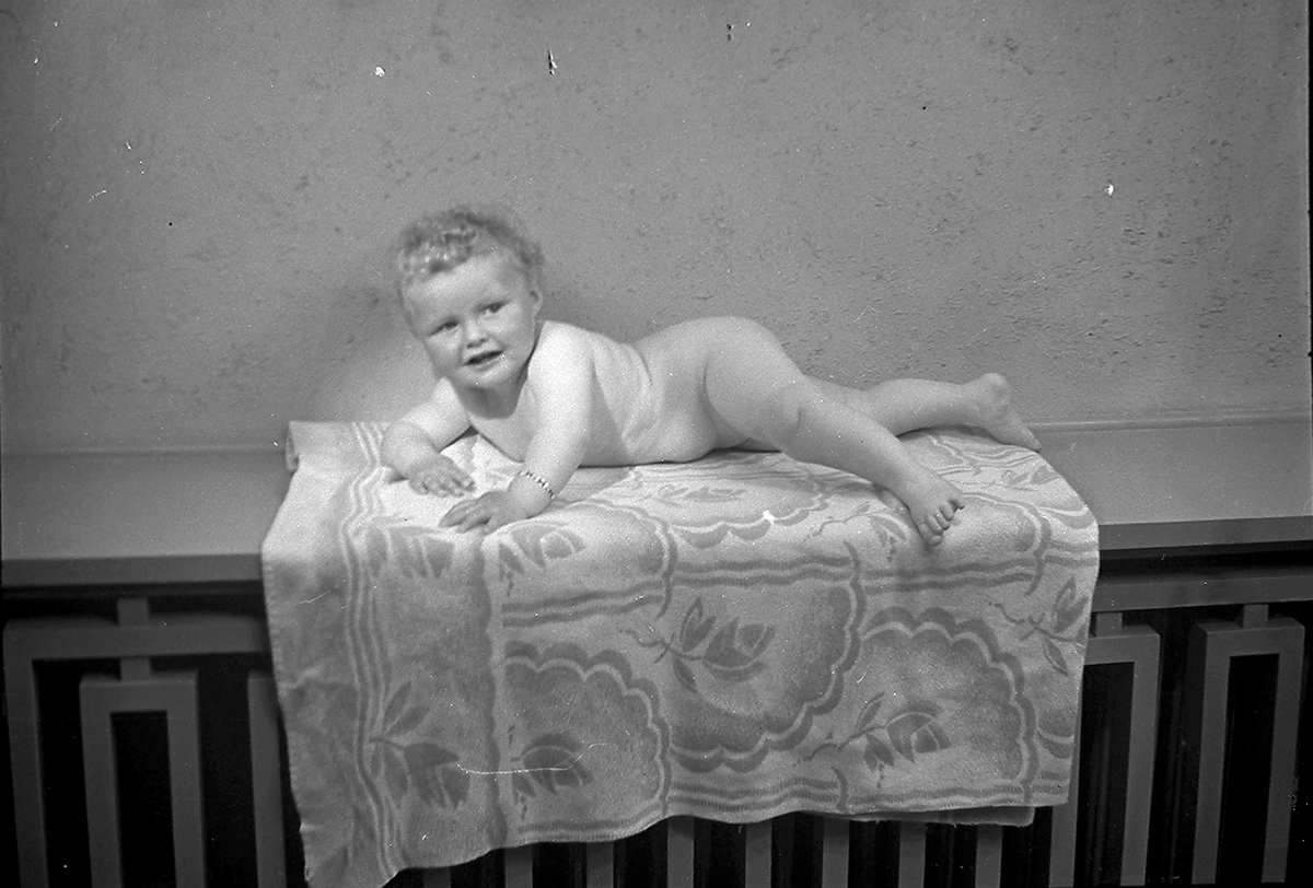Anders Beer Wilse, Prot: protokoll finnes ikke Register: Andersen (Nerliens kjemiske) Leica barn 1944