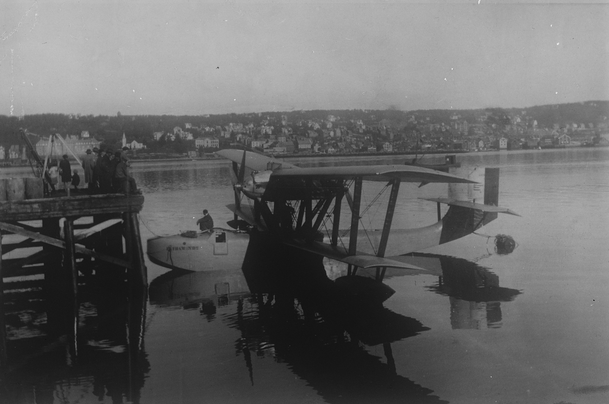 Anders Beer Wilse, Konv: Arne Øverby