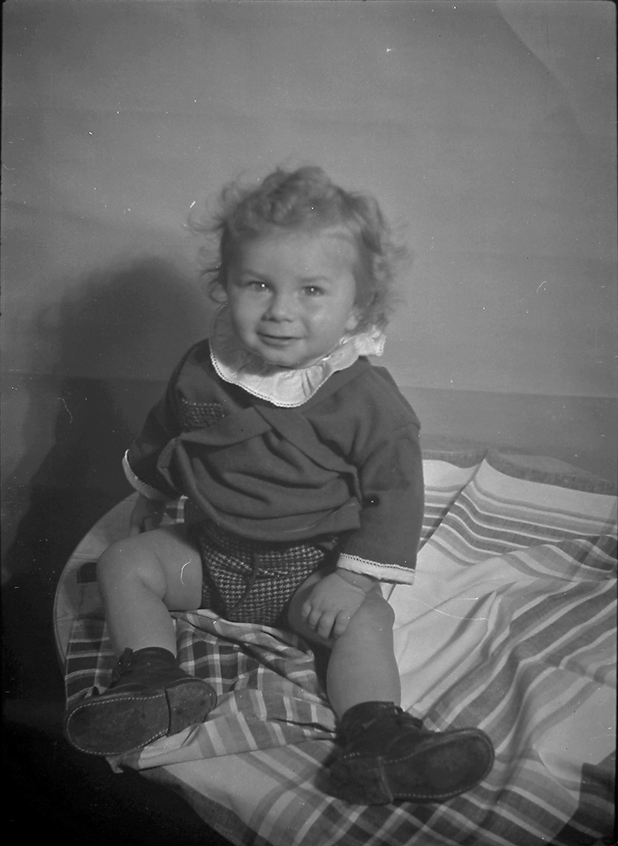 Anders Beer Wilse, Prot: protokoll finnes ikke Register: Churserong Aamot barn leica