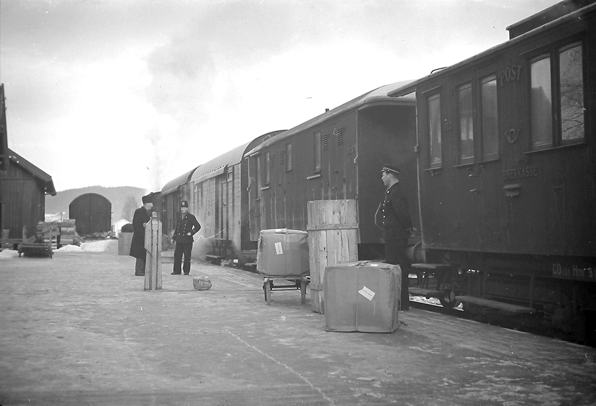 Anders Beer Wilse, Prot: protokoll finnes ikke Register: Statsbanene vedtransport Leica 28/1-47