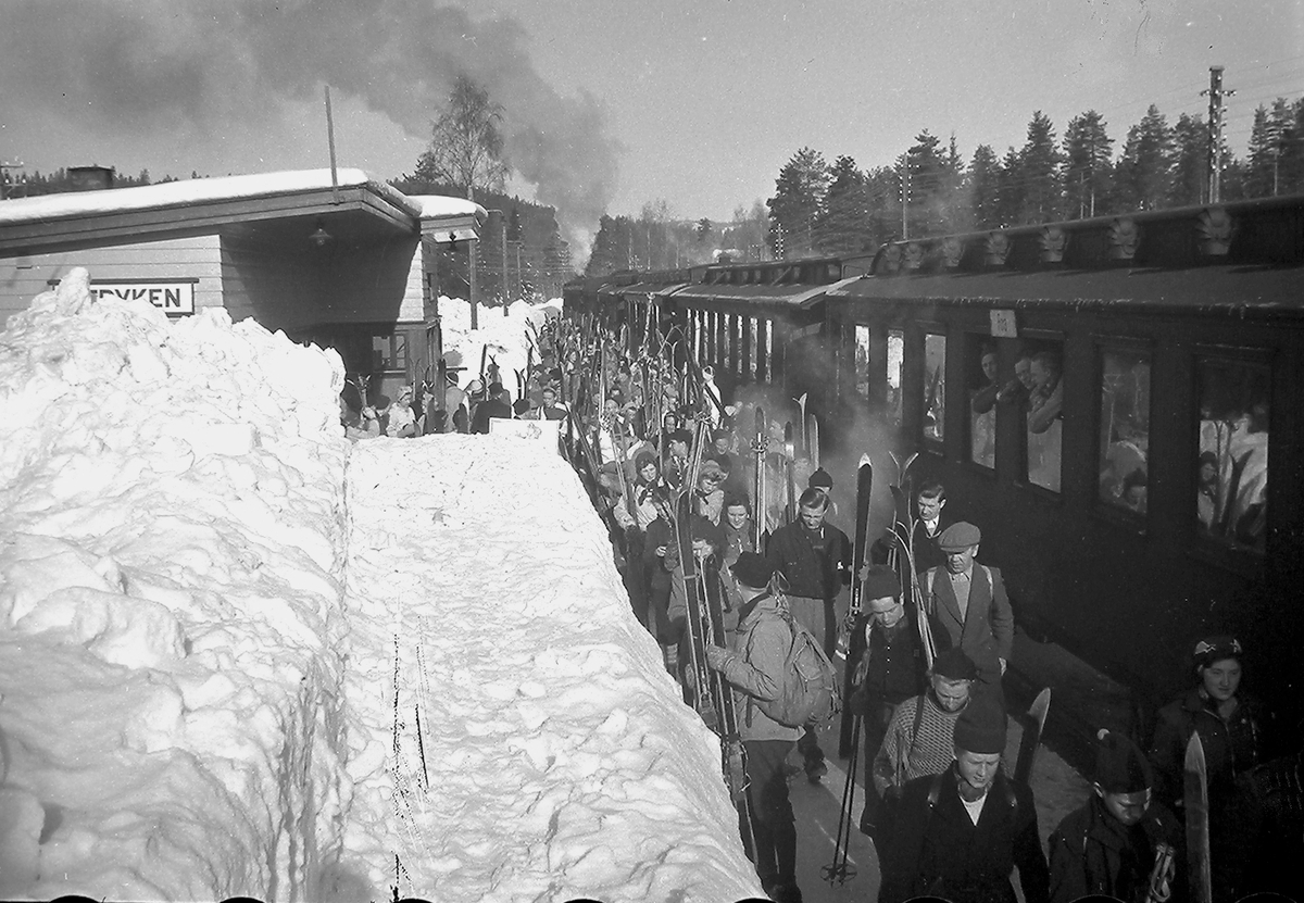 Anders Beer Wilse, Prot: protokoll finnes ikke Register: Statsbanene Stryken stj skitog 1/3-48