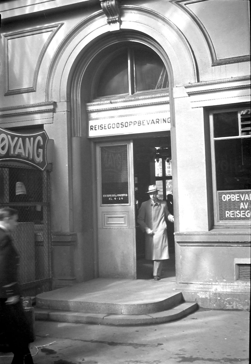 Anders Beer Wilse, Prot: protokoll finnes ikke Register: Statsbanene Leica 1948