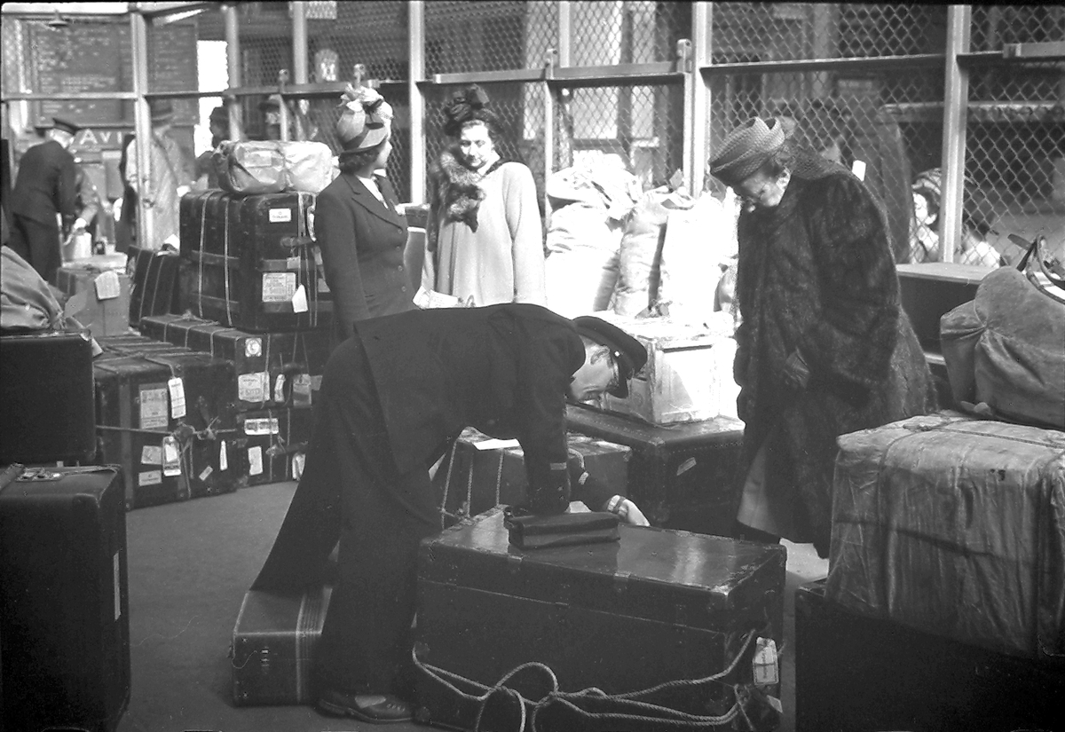Anders Beer Wilse, Prot: protokoll finnes ikke Register: Statsbanene Leica 1948