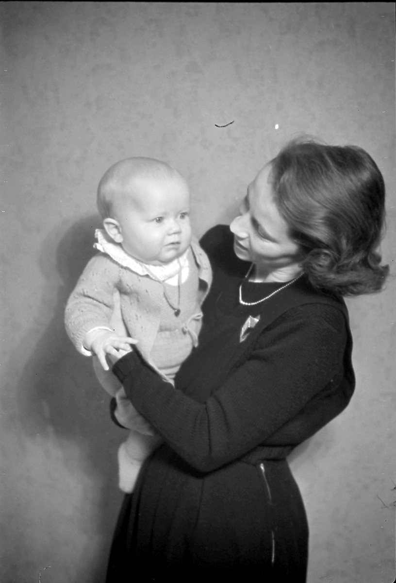 Anders Beer Wilse, Prot: protokoll finnes ikke Register: Ruth Jar barn Leica