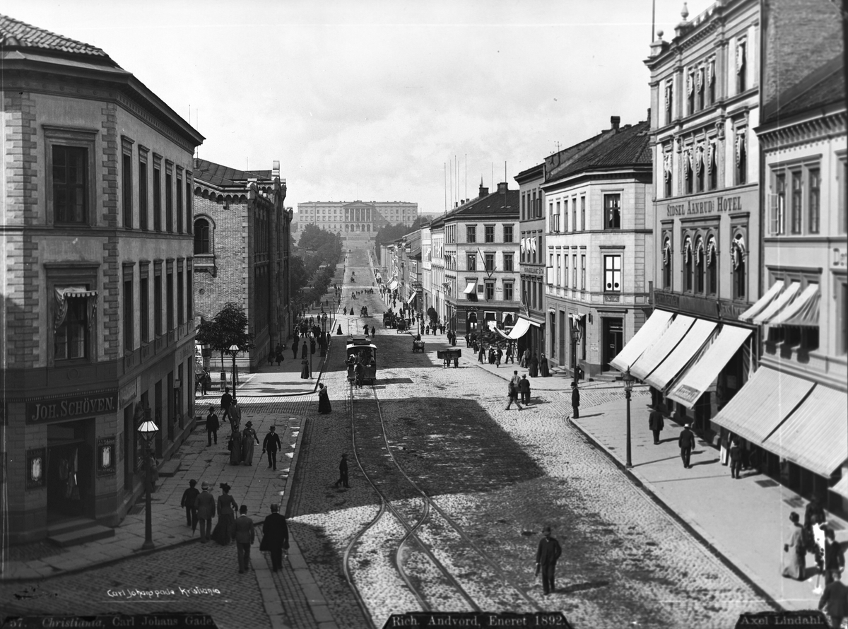 Axel Lindahl, Prot: Christiania Carl Johans gade