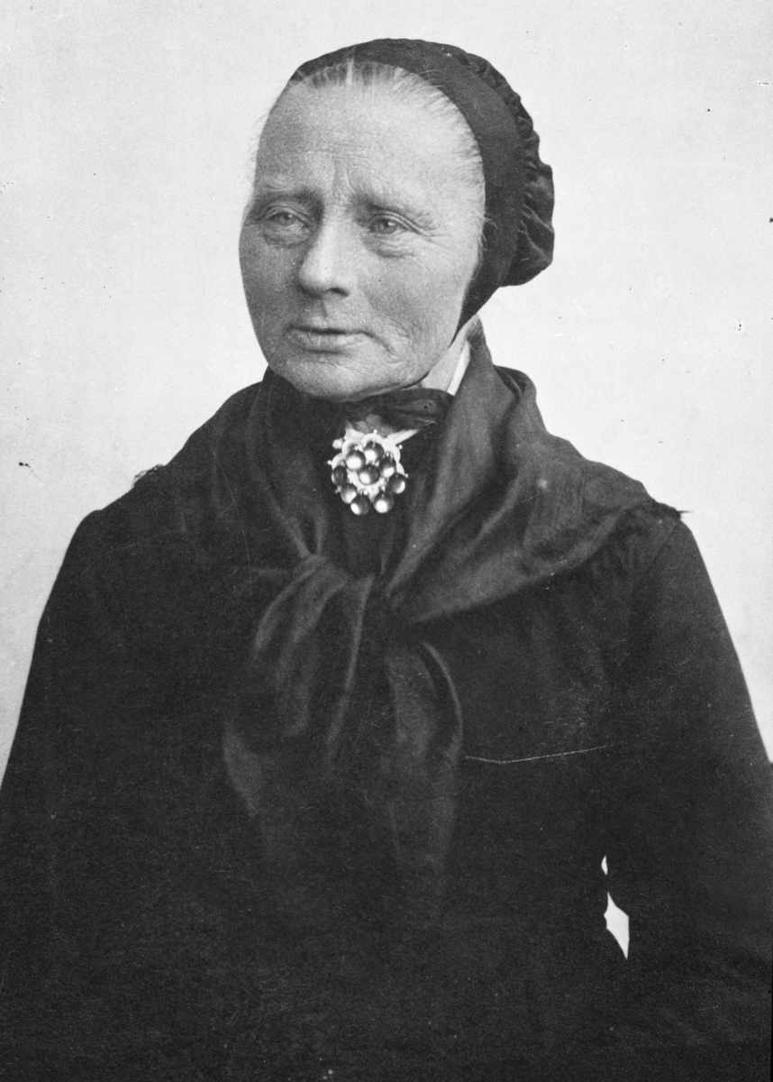 Henrik Augustinsson Stinessen, Portrett av kvinne - Kari Vestli