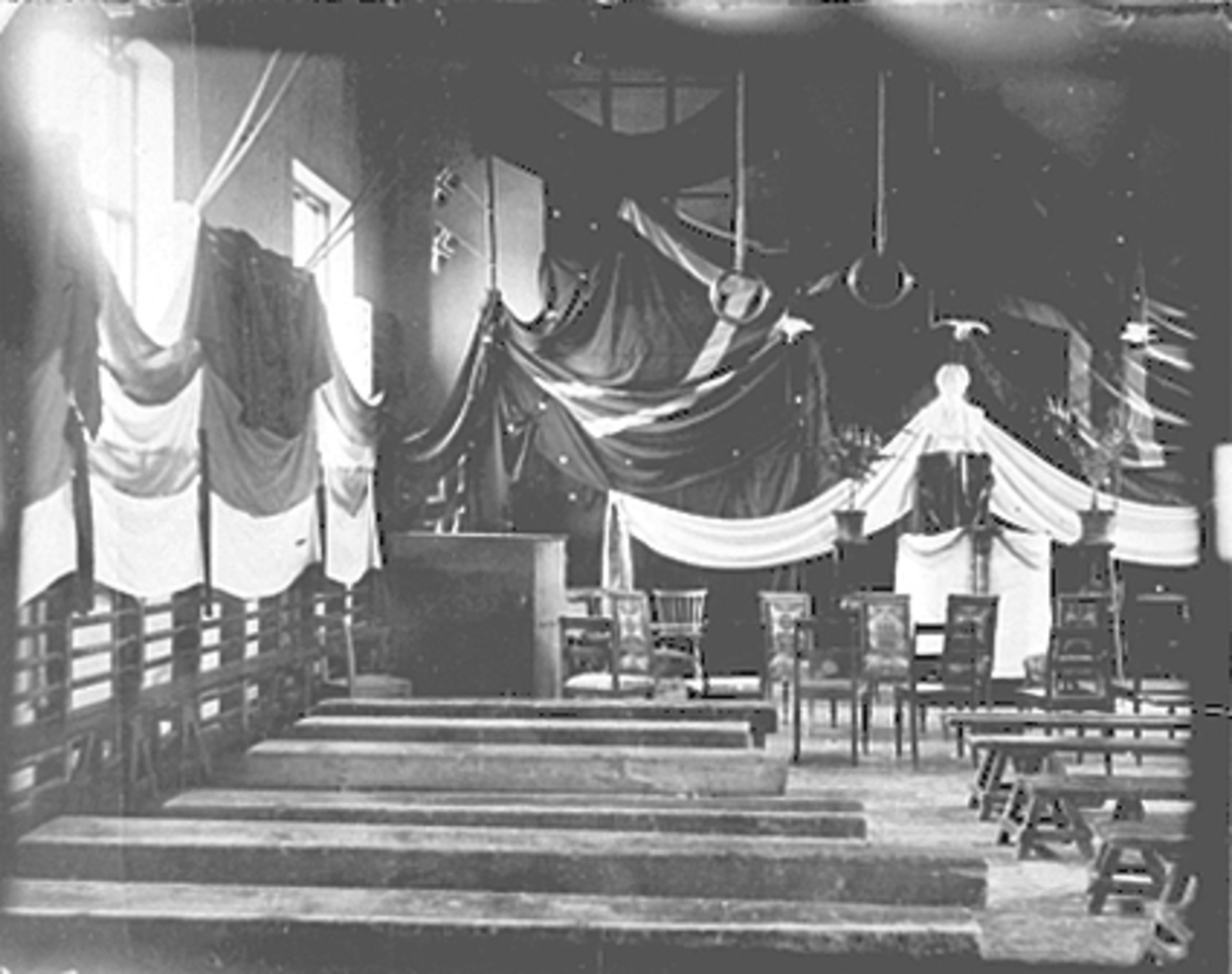 Anno Domkirkeodden, HAMAR KATEDRALSKOLE, INTERIØR GYMNASTIKKSAL, BJØRNSTJERNE BJØRNSONS BEGRAVELSE, MINNEFEST 3. MAI 1910