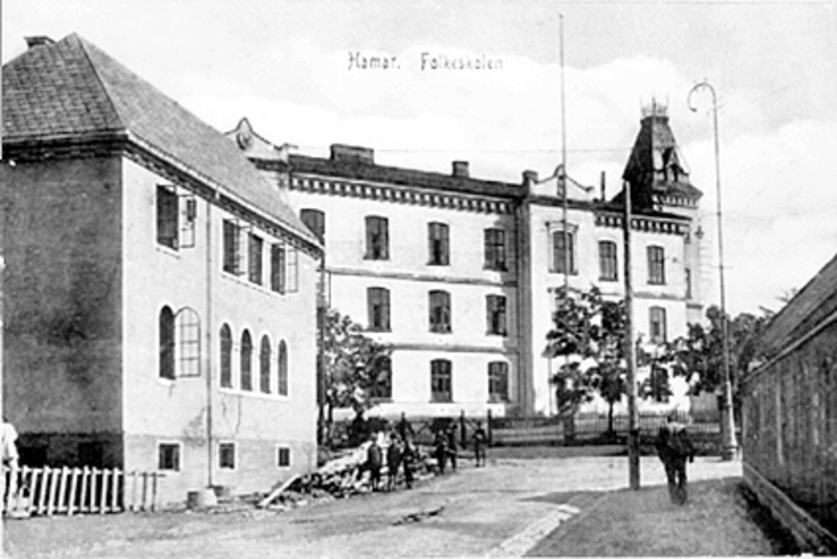 Anno Domkirkeodden, OVERSIKT SKOLEGATA FRA FRELSESARMEEN, TIL MIDTBYEN SKOLE, FOLKESKOLEN, SKOLEGATA 2,