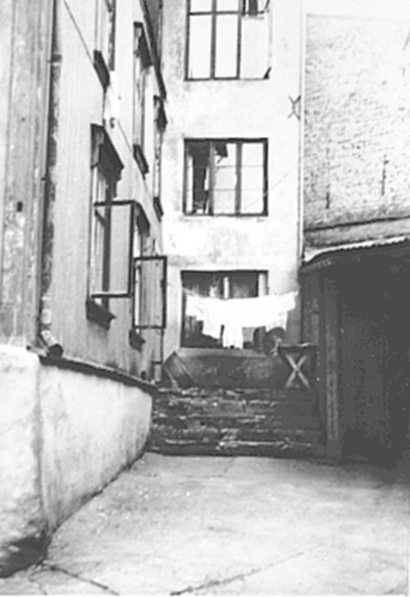 Anno Domkirkeodden, EKSTERIØR BAKGÅRD, JEVANORDGÅRDEN, GRØNNEGATA 12, KLESVASK