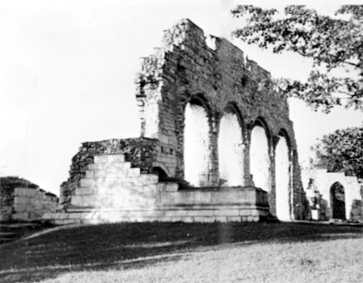 Anno Domkirkeodden, DOMKIRKERUINEN, HEDMARKSMUSEET OG DOMKIRKEODDEN