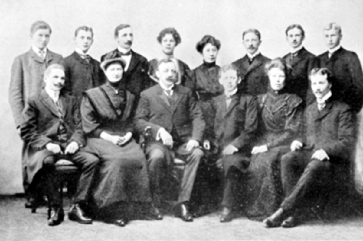 Anno Domkirkeodden, GRUPPE 14 DAMER OG MENN, FIRMA A. STEENS PERSONALE,