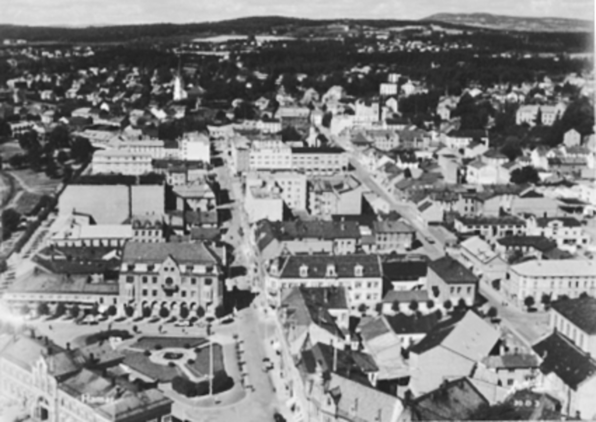 Anno Domkirkeodden, FLYFOTO, JERNBANEPLASSEN, SENTRUM