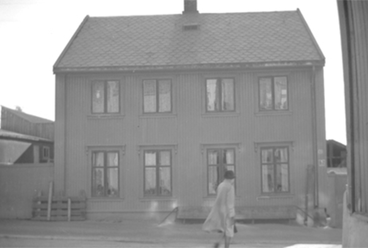 Anno Domkirkeodden, EKSTERIØR, FASADEN, GRØNNEGT. 92