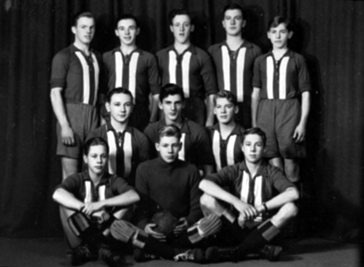 Anno Domkirkeodden, GRUPPE, H. I. L. GUTTER, 11 FOTBALLSPILLERE