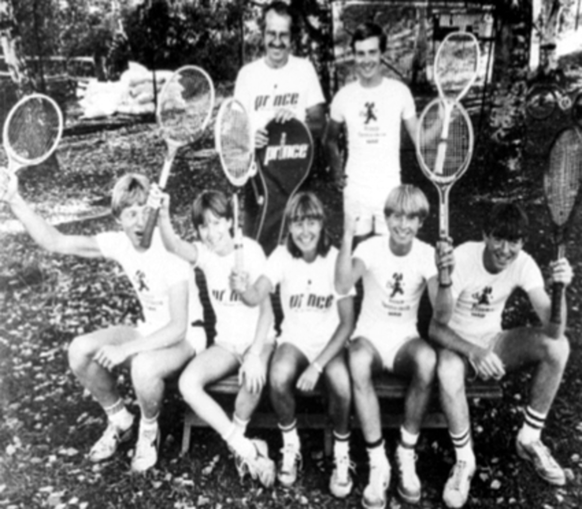 Anno Domkirkeodden, GRUPPE, H. I. L. NORGESM. TENNIS, HUSUM, MENGSHOEL, JENSEN, JENSEN, ØRBÆKFra v. H. Husum, A. T. Mengshoel, K. Jensen, A. Jensen, G. Ørbæk