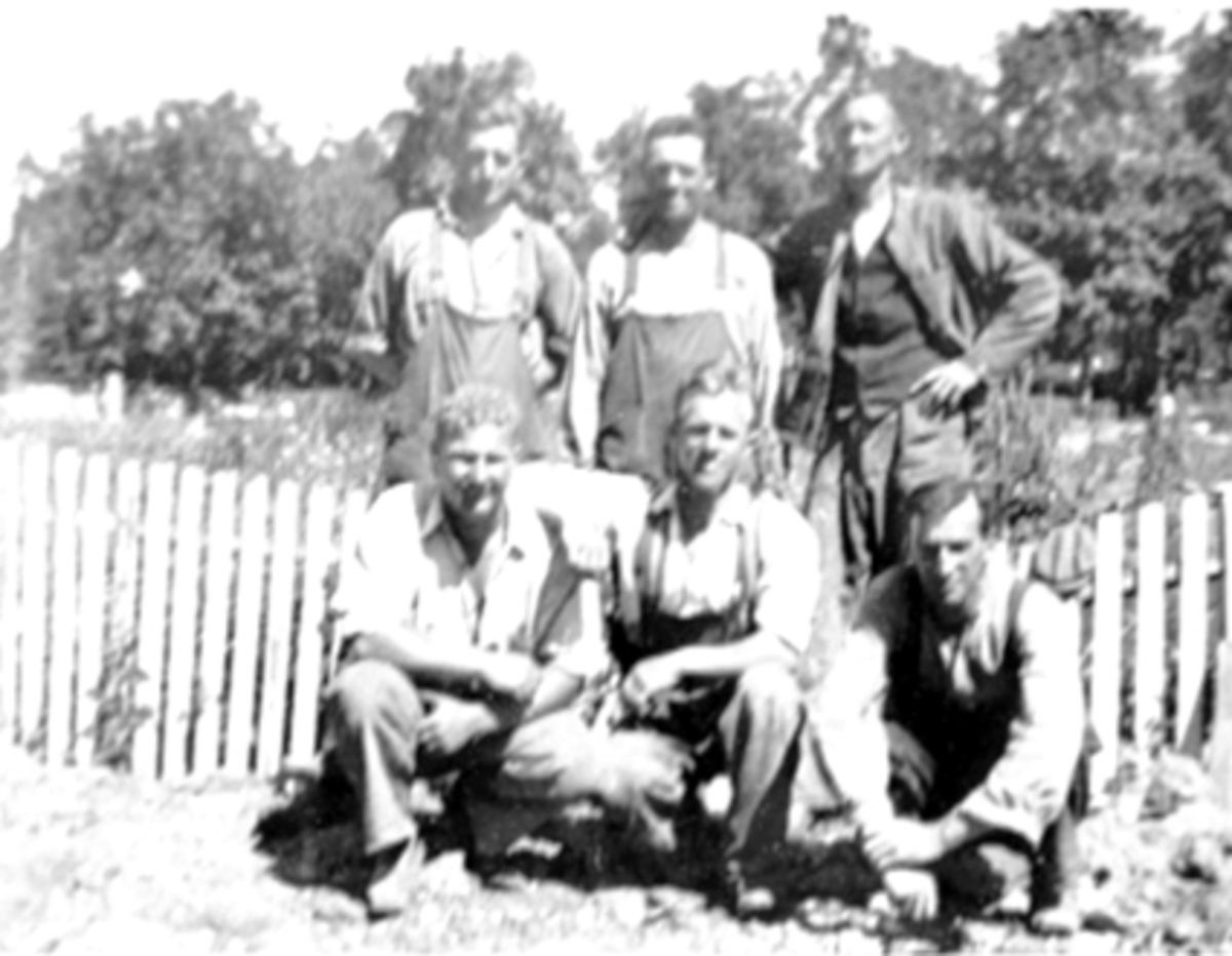 Anno Domkirkeodden, GR: 6 MENN, OPPARBEIDING, KIRKEGÅRDEN