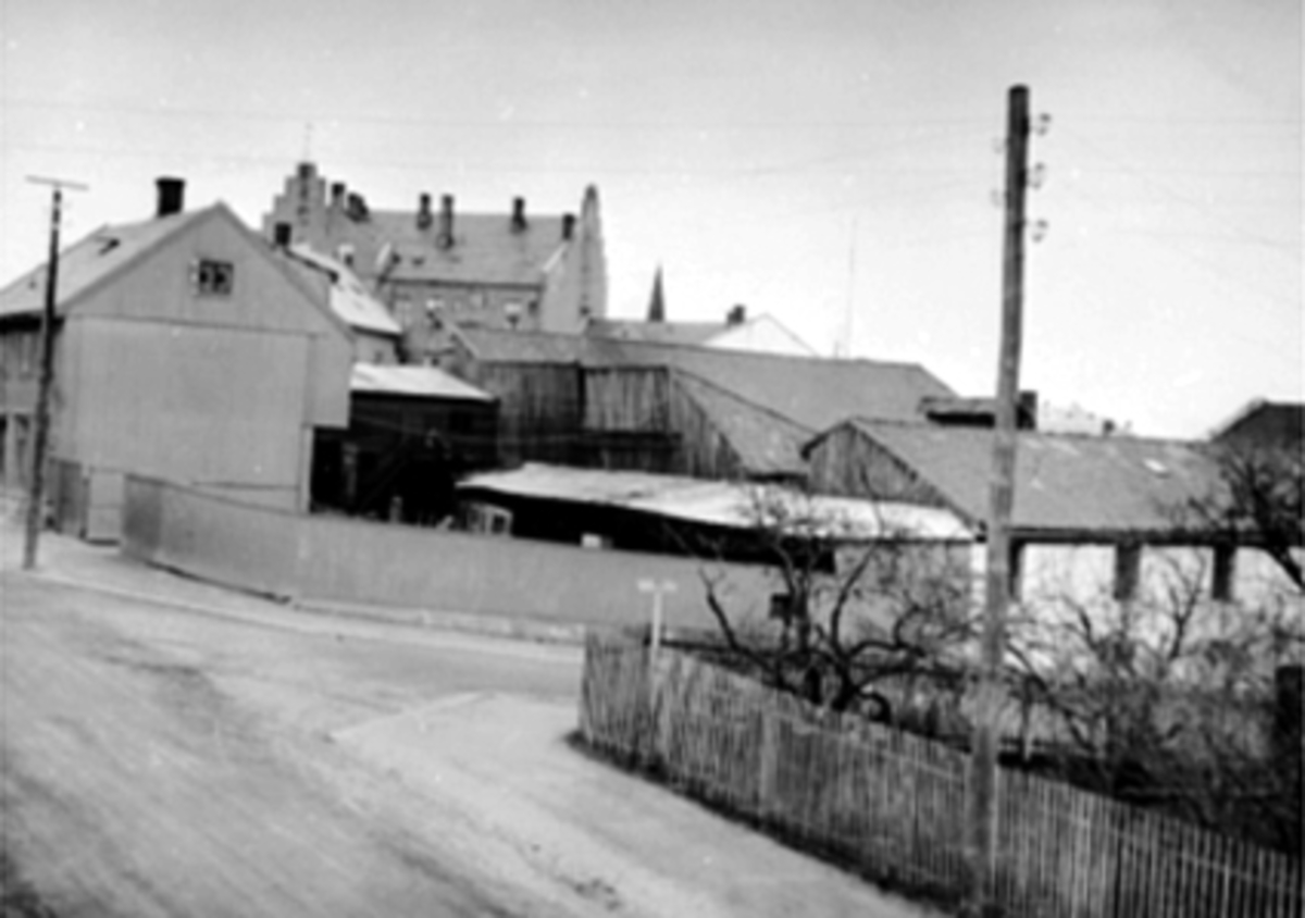 Anno Domkirkeodden, EKSTERIØR GRØNNEGT. 82, M/BAKGÅRDEN, LIERBAKKEN