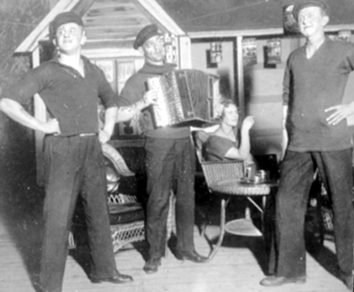Anno Domkirkeodden, UKJENT REVY, IVAR ERIKSEN, UKJENT, ASTA PEDERSEN, HARALD BAKKE, SKUESPILLERE