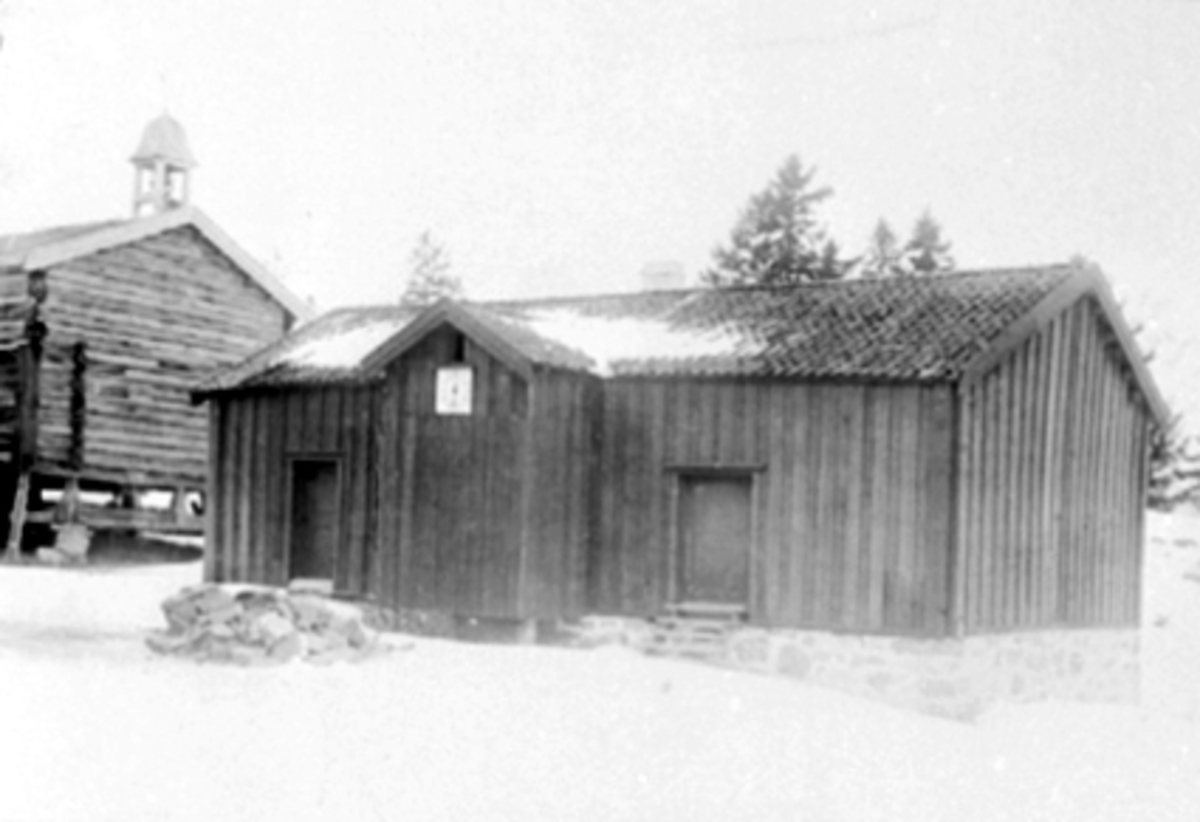 Anno Domkirkeodden, EKSTERIØR, BORGSTUA FRA VANG PRESTEGÅRD HDH. 17, VINTER, HEDMARKSMUSEET OG DOMKIRKEODDEN