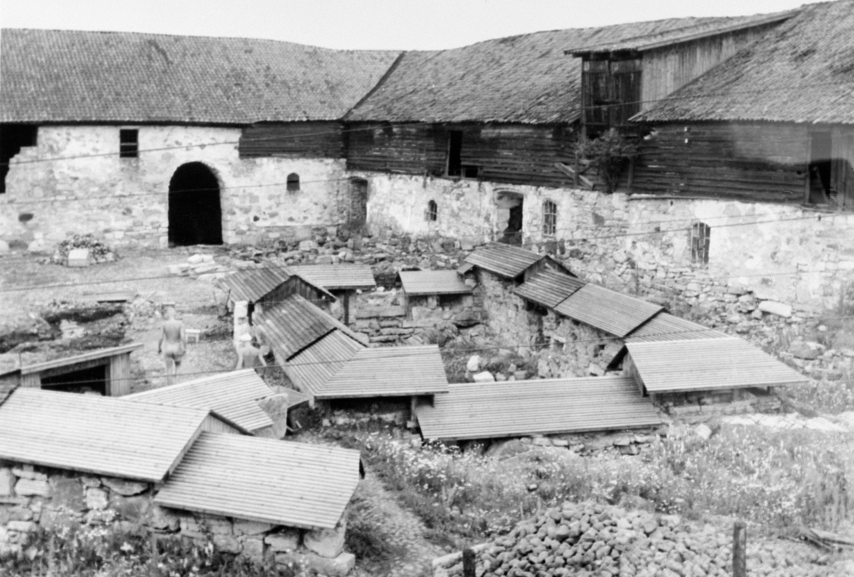 Anno Domkirkeodden, ARKEOLOGISKE UTGRAVINGER I BORGGÅRDEN, STORHAMARLÅVEN, HEDMARKSMUSEET OG DOMKIRKEODDEN.