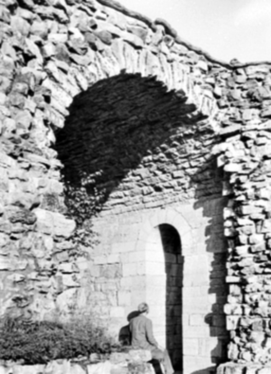 Anno Domkirkeodden, DOMKIRKERUINEN, HEDMARKSMUSEET OG DOMKIRKEODDEN, TØNNEHVELV I NORDRE KORKAPELL