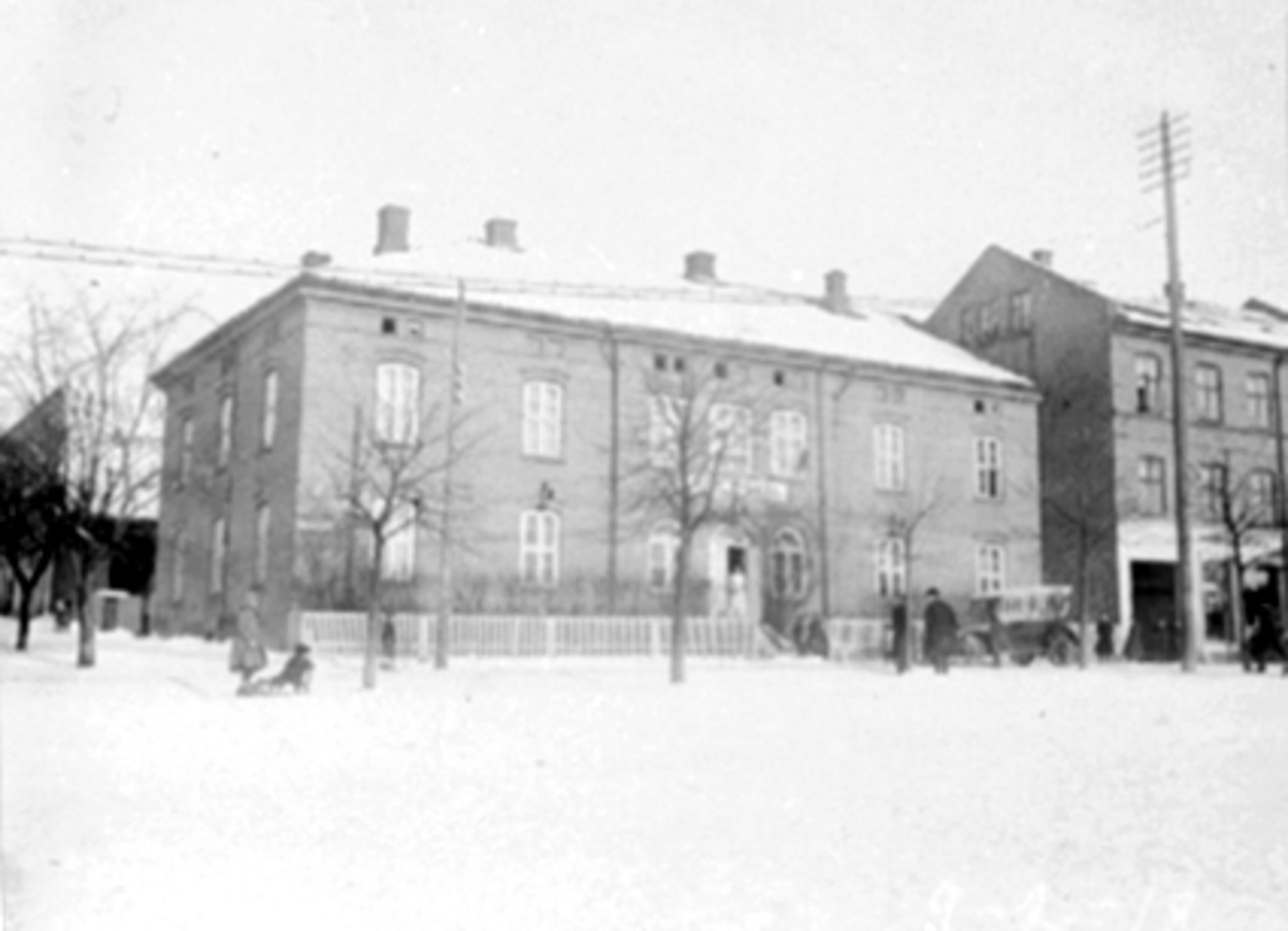 Anno Domkirkeodden, EKSTERIØR KAFE ROYAL, VINTER, TORGGATA 83