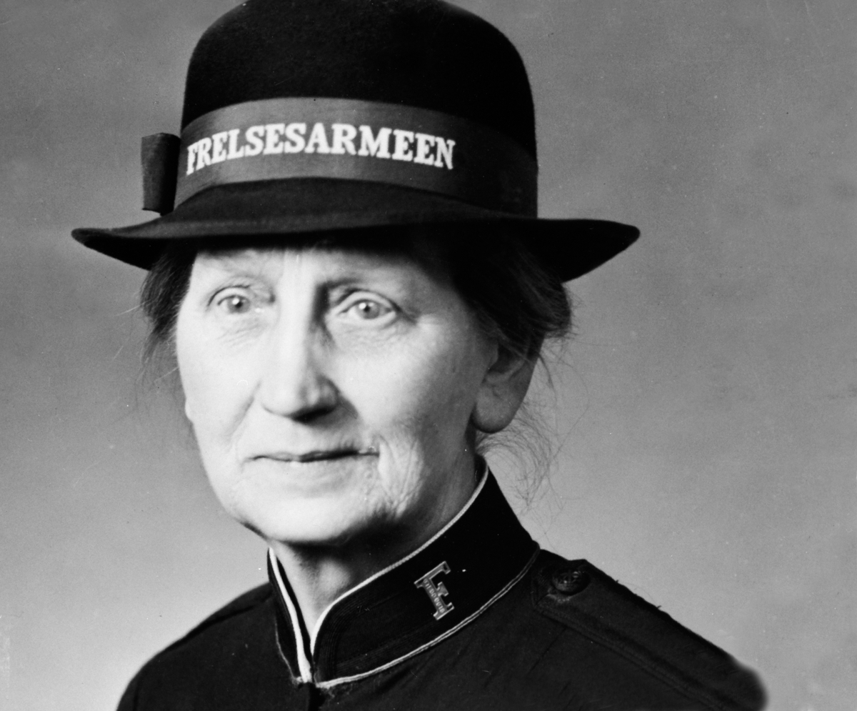 Anno Domkirkeodden, PORTRETT FRELSESARMEEN, SOLDAT MARTHA LØVSTRØM