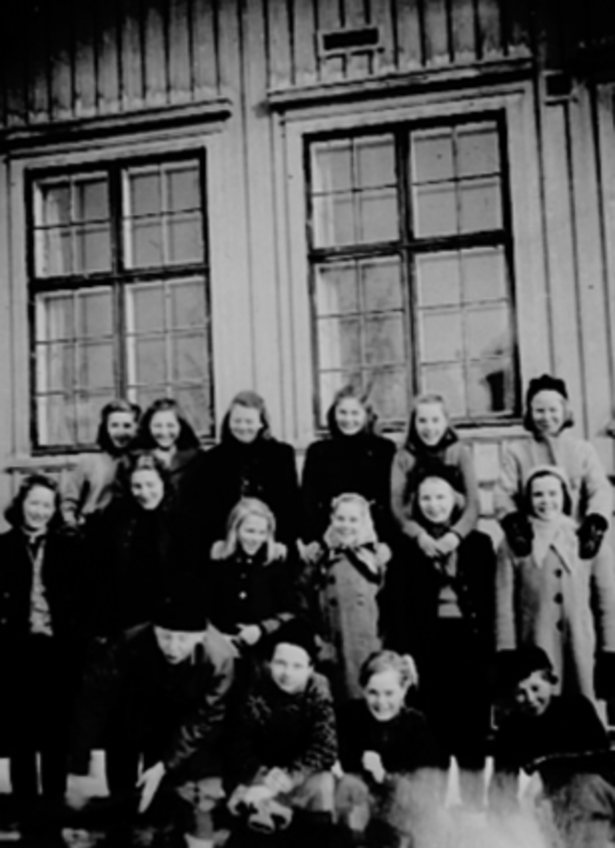 Anno Domkirkeodden, GRUPPE 16 SKOLEELEVER, 7 KLASSE, ROLSLØKKEN SKOLE