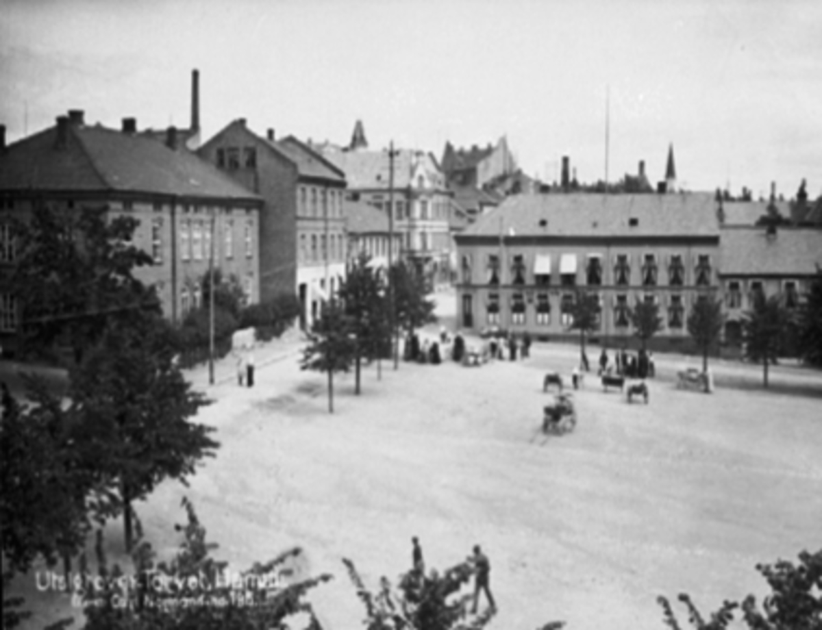 Anno Domkirkeodden, OVERSIKT STORTORGET, MUNCHGÅRDEN, OPLANDSKE GJESTGIVERI, TORGGATA 83DUBLETT 0401-1010