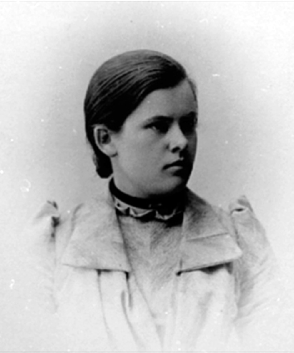 Anno Domkirkeodden, ELLEN RAKNERUD