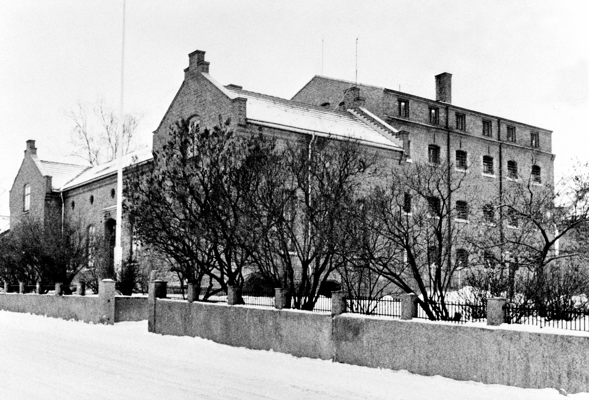 Anno Domkirkeodden, HAMAR KRETSFENGSEL, GRØNNEGATA 131.