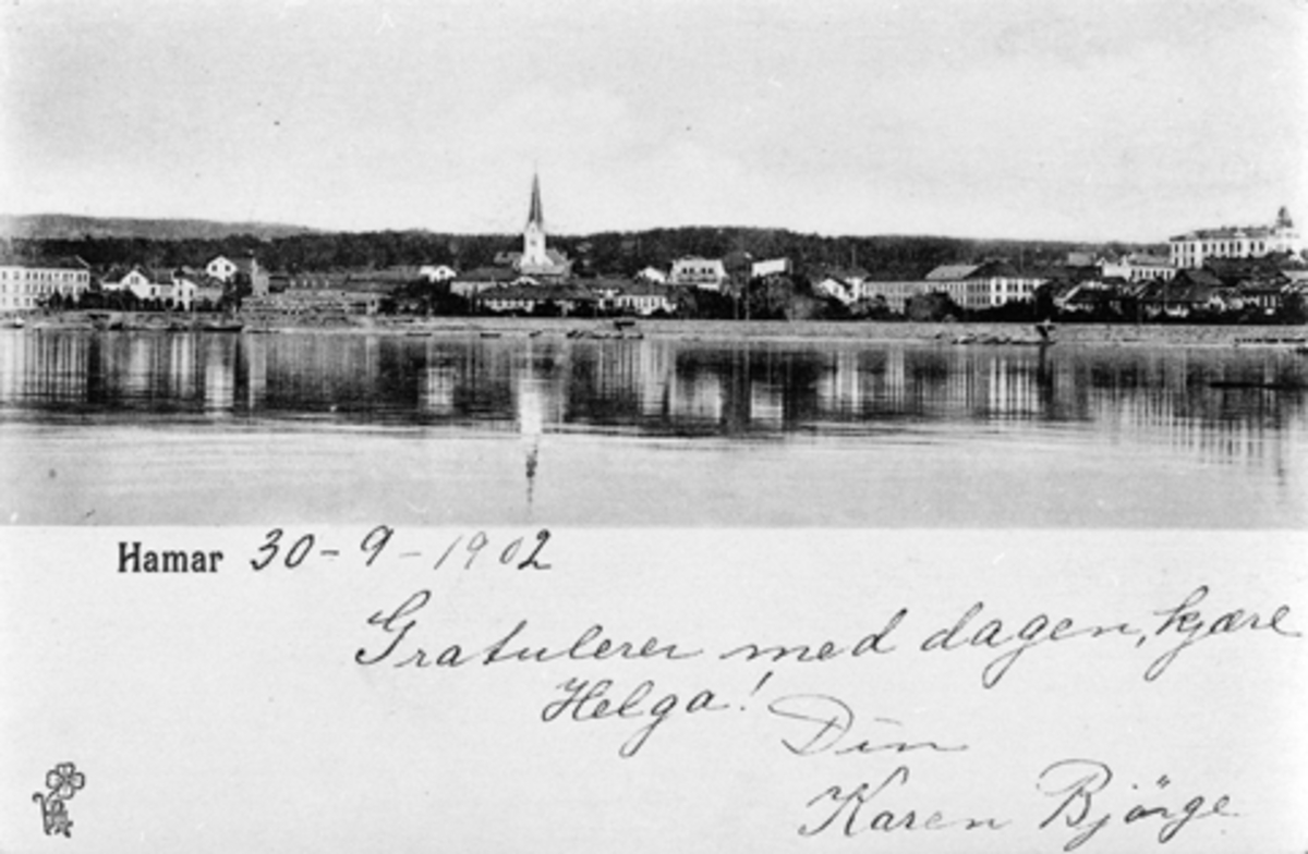 Anno Domkirkeodden, HAMAR SETT FRA TJUVHOLMEN. PANORAMA. BREVKORT/POSTKORT. TEKST HAMAR